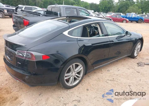 2014 Tesla Model S P85 z USA, uszkodzony, nr VIN 5YJSA1H10EFP34137